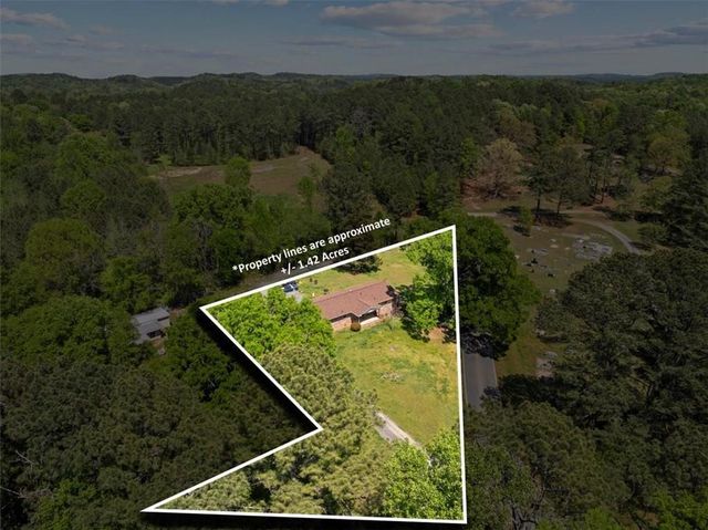 287 Moores Ferry Drive SW, Plainville, GA 30733