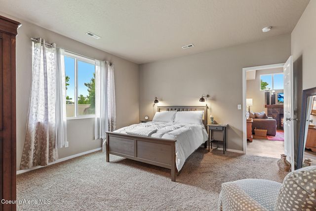6796 N Cornwall ST, Coeur D'alene, ID 83815
