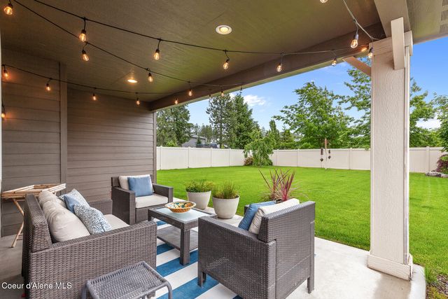 6796 N Cornwall ST, Coeur D'alene, ID 83815