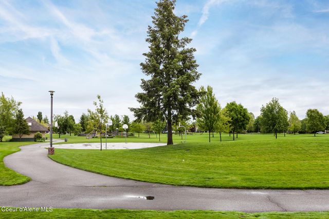 6796 N Cornwall ST, Coeur D'alene, ID 83815