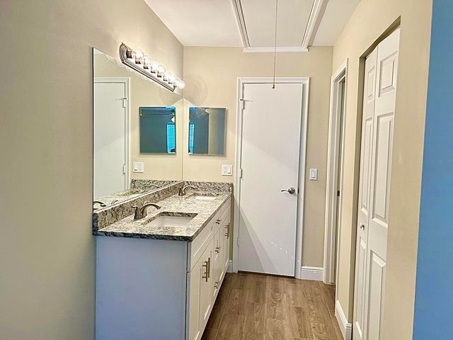 2811 SW 15th Street 202, Delray Beach, FL 33445