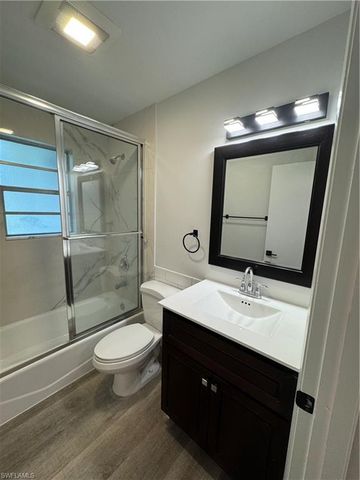 3181 Poinciana DR, Naples, FL 34105