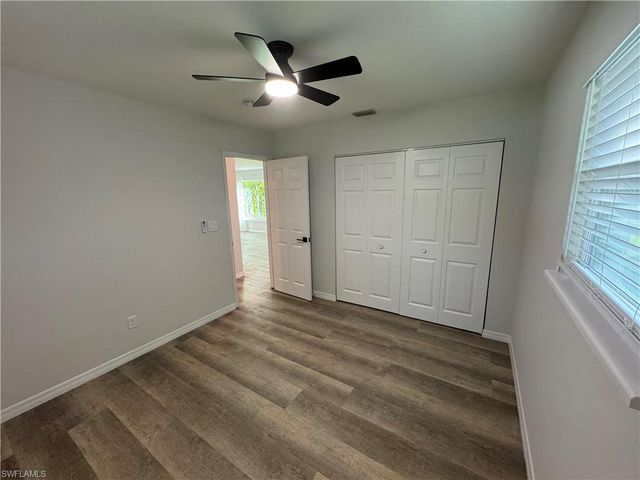 3181 Poinciana DR, Naples, FL 34105