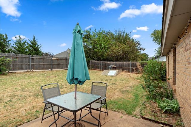 701 Cherryvale Road, Edmond, OK 73003