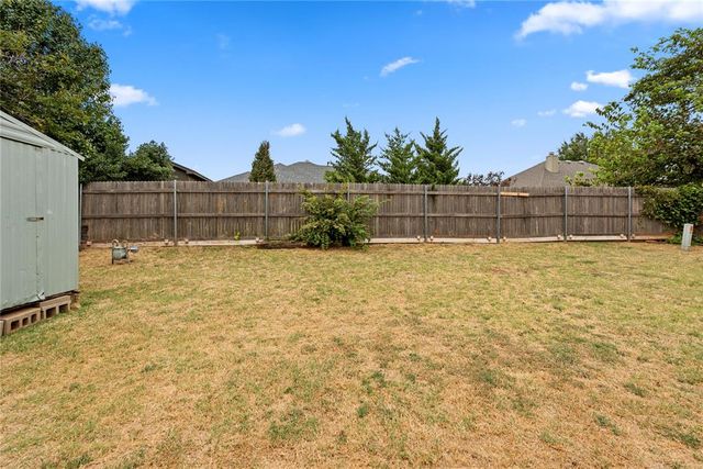 701 Cherryvale Road, Edmond, OK 73003
