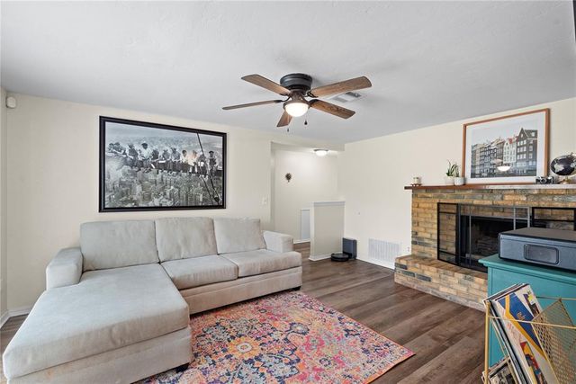701 Cherryvale Road, Edmond, OK 73003