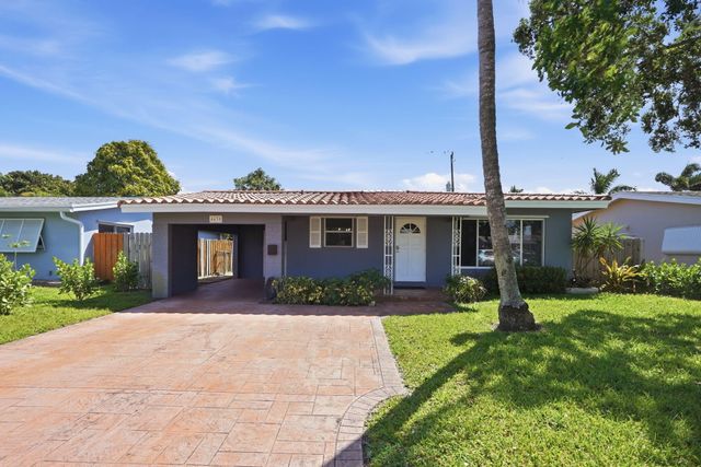 4630 NE 3rd Terrace, Oakland Park, FL 33334