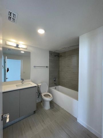 5579 MILLENIA BOULEVARD 319, Orlando, FL 32839