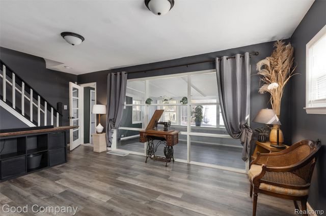 20315 Lancaster Street, Harper Woods, MI 48225