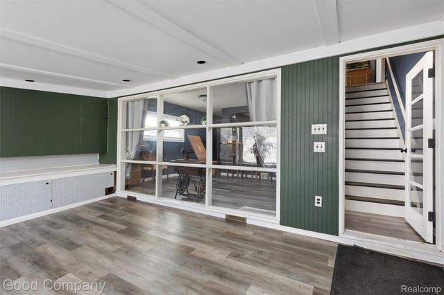 20315 Lancaster Street, Harper Woods, MI 48225