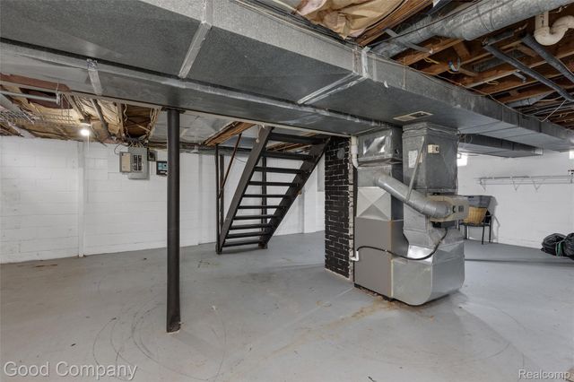 20315 Lancaster Street, Harper Woods, MI 48225