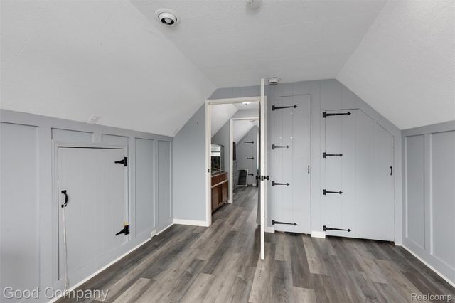 20315 Lancaster Street, Harper Woods, MI 48225