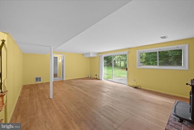 7809 KILLEBREW DR, Annandale, VA 22003