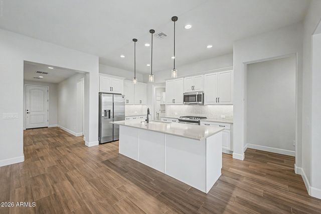 16909 W EARLL Drive, Goodyear, AZ 85395