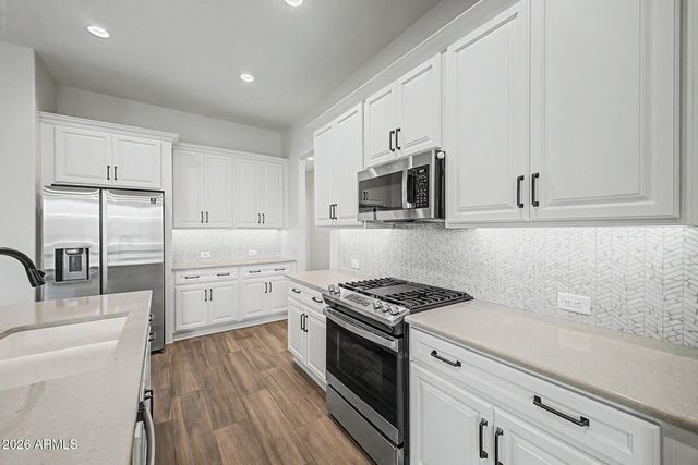 16909 W EARLL Drive, Goodyear, AZ 85395