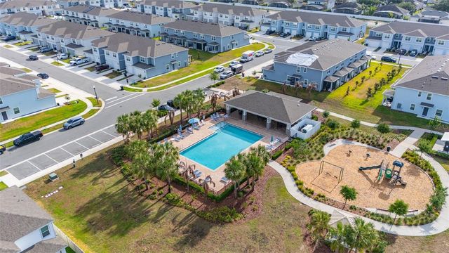 2706 FETCHING TRAIL, Davenport, FL 33896