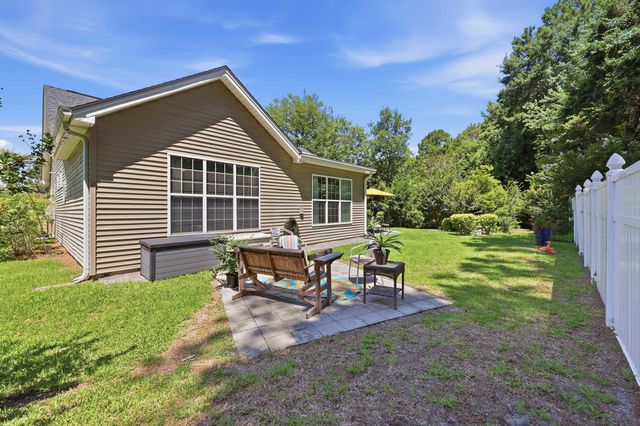 1215 Loblolly Ln., Conway, SC 29526