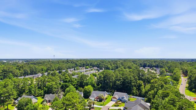 1215 Loblolly Ln., Conway, SC 29526