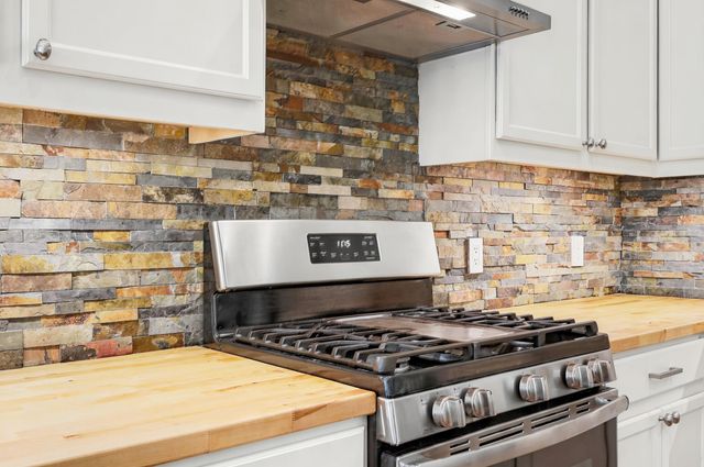 1215 Loblolly Ln., Conway, SC 29526