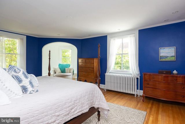 4711 ROLAND AVENUE, Baltimore, MD 21210