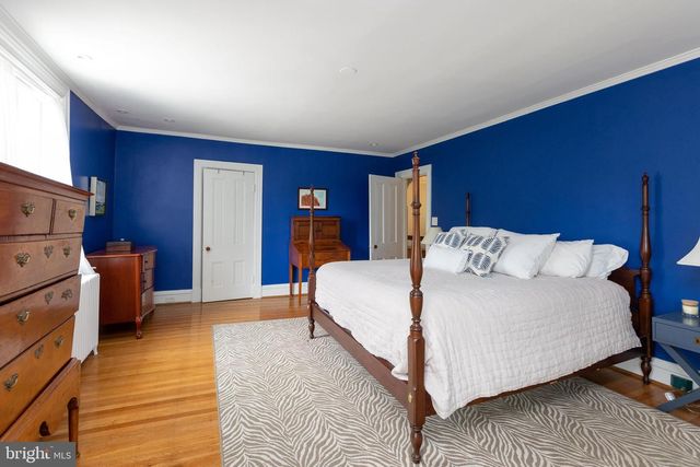 4711 ROLAND AVENUE, Baltimore, MD 21210
