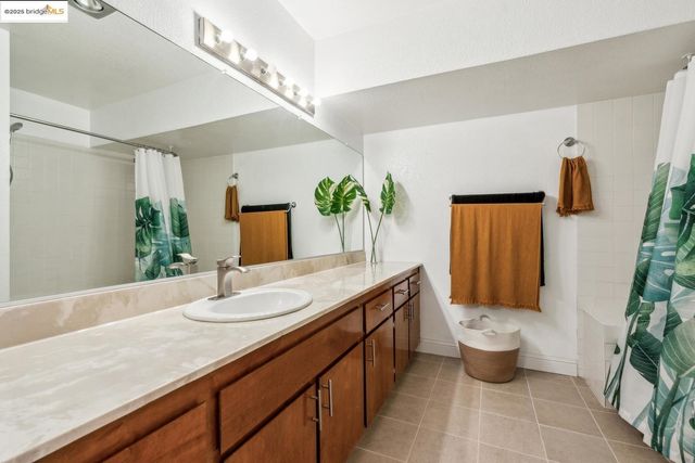 2121 Vale RD 121, San Pablo, CA 94806