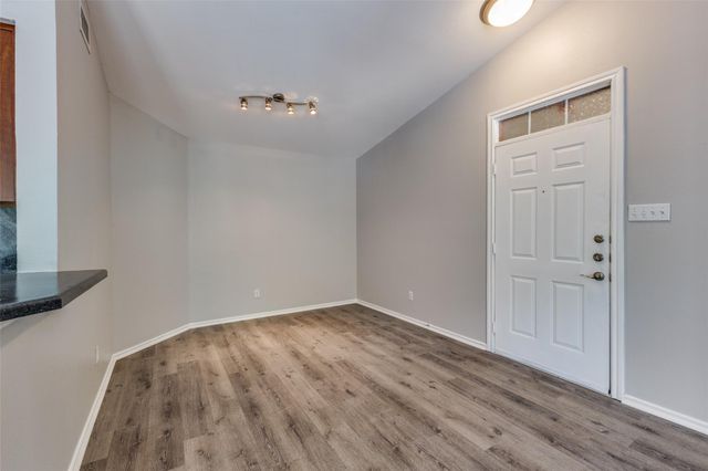 6804 N Capital Of Texas Highway 125, Austin, TX 78731