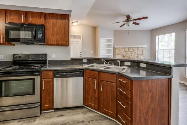 6804 N Capital Of Texas Highway 125, Austin, TX 78731
