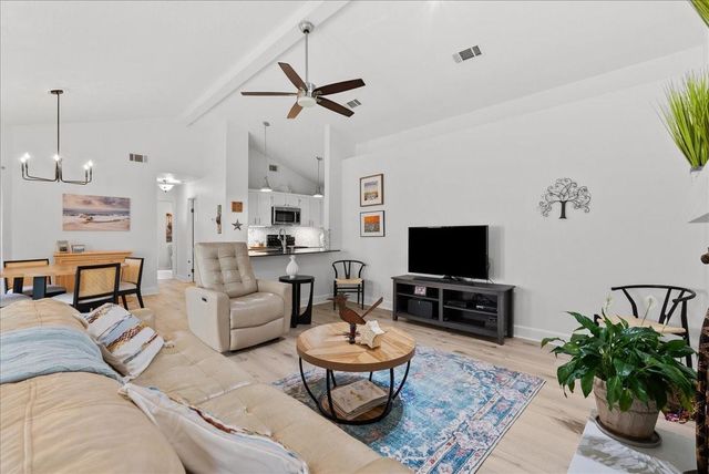 16723 Dale Oak Way, Houston, TX 77058