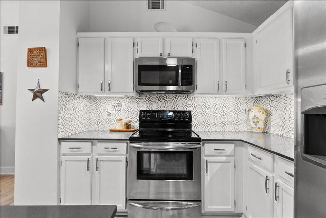 16723 Dale Oak Way, Houston, TX 77058
