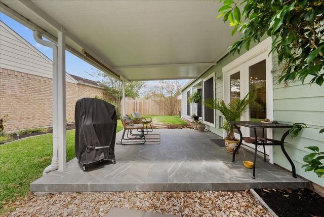 16723 Dale Oak Way, Houston, TX 77058