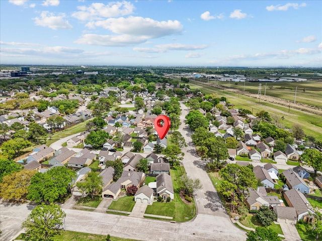 16723 Dale Oak Way, Houston, TX 77058