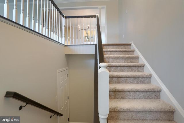 1199 CROSS CREEK DR, Mechanicsburg, PA 17050