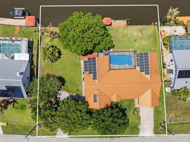229 NE Sagamore Terrace, Port St. Lucie, Port St Lucie, FL 34983