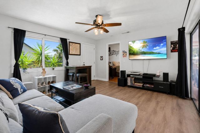 229 NE Sagamore Terrace, Port St. Lucie, Port St Lucie, FL 34983