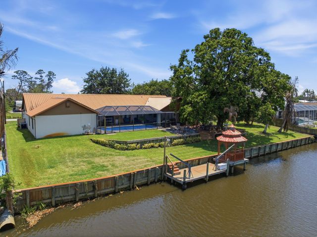 229 NE Sagamore Terrace, Port St. Lucie, Port St Lucie, FL 34983