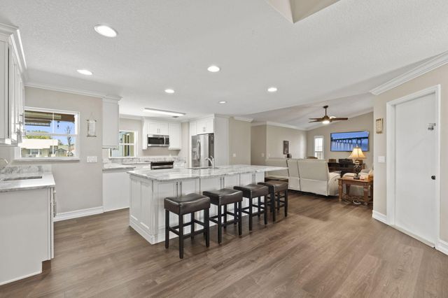229 NE Sagamore Terrace, Port St. Lucie, Port St Lucie, FL 34983
