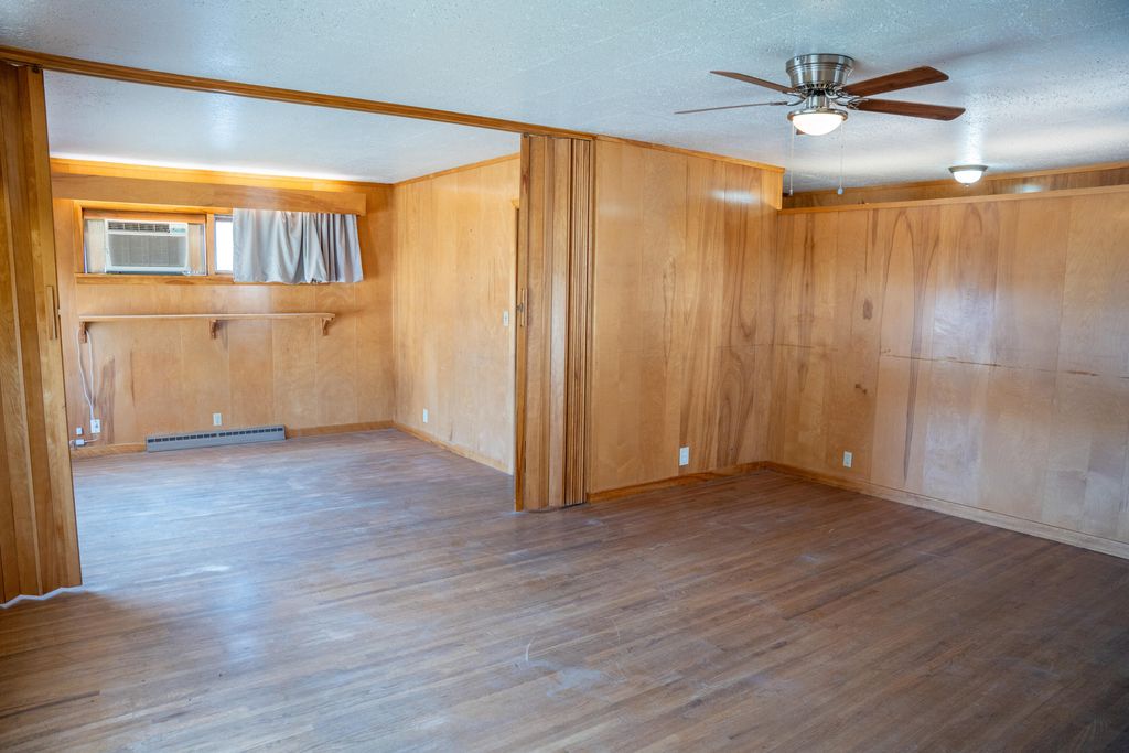 313 Ohio St ST, Chinook, MT 59523 photo 5