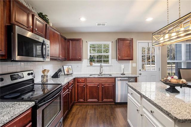 2586 Grayton Loop, Villa Rica, GA 30180