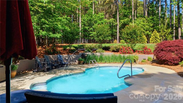 190 Kenway Loop, Mooresville, NC 28117