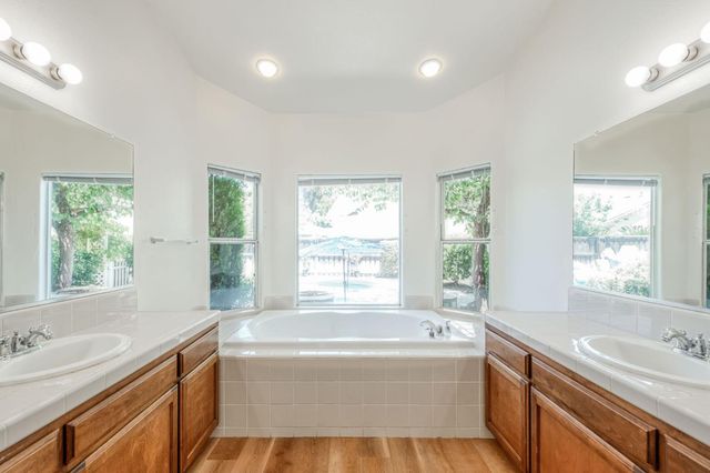 377 Moody Avenue, Clovis, CA 93619