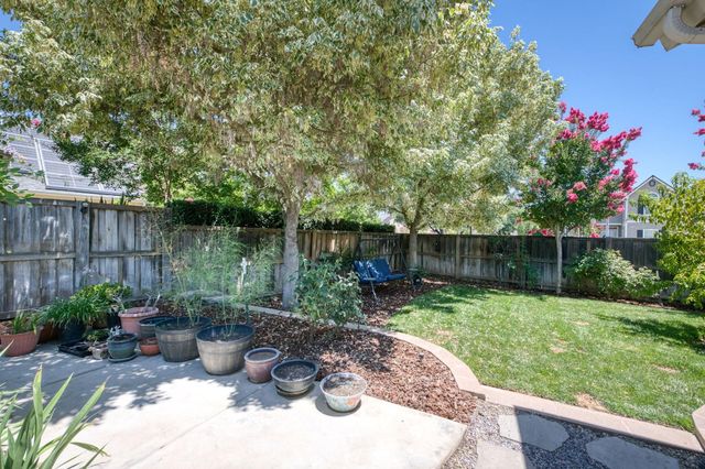 377 Moody Avenue, Clovis, CA 93619