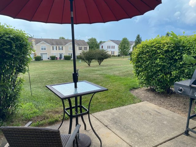 2273 Flagstone Lane, Carpentersville, IL 60110