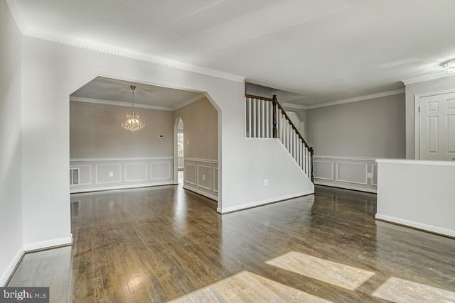 2866 YARN CT, Falls Church, VA 22042