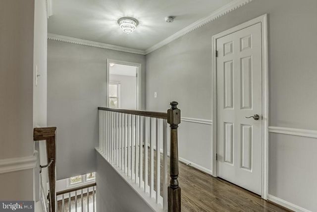 2866 YARN CT, Falls Church, VA 22042