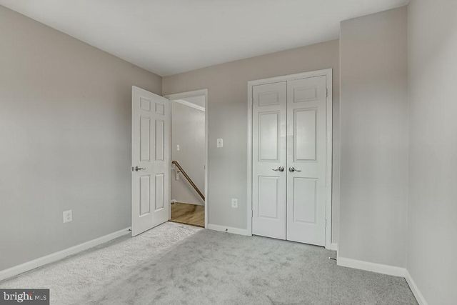 2866 YARN CT, Falls Church, VA 22042