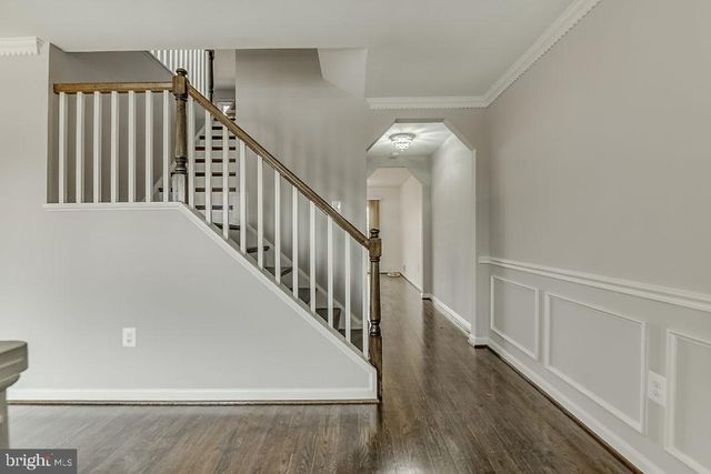 2866 YARN CT, Falls Church, VA 22042