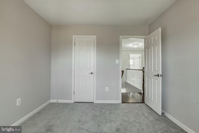 2866 YARN CT, Falls Church, VA 22042