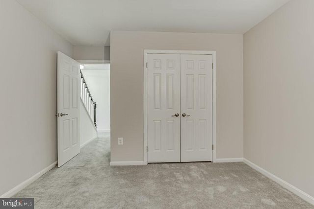 2866 YARN CT, Falls Church, VA 22042