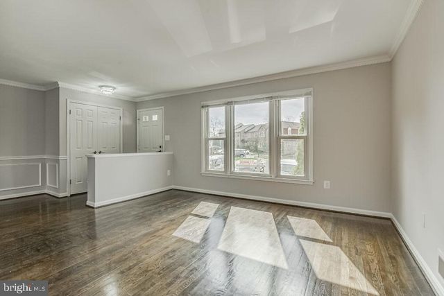 2866 YARN CT, Falls Church, VA 22042